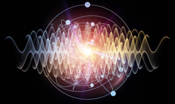 Noncommutative Harmonic Analysis and Quantum Information